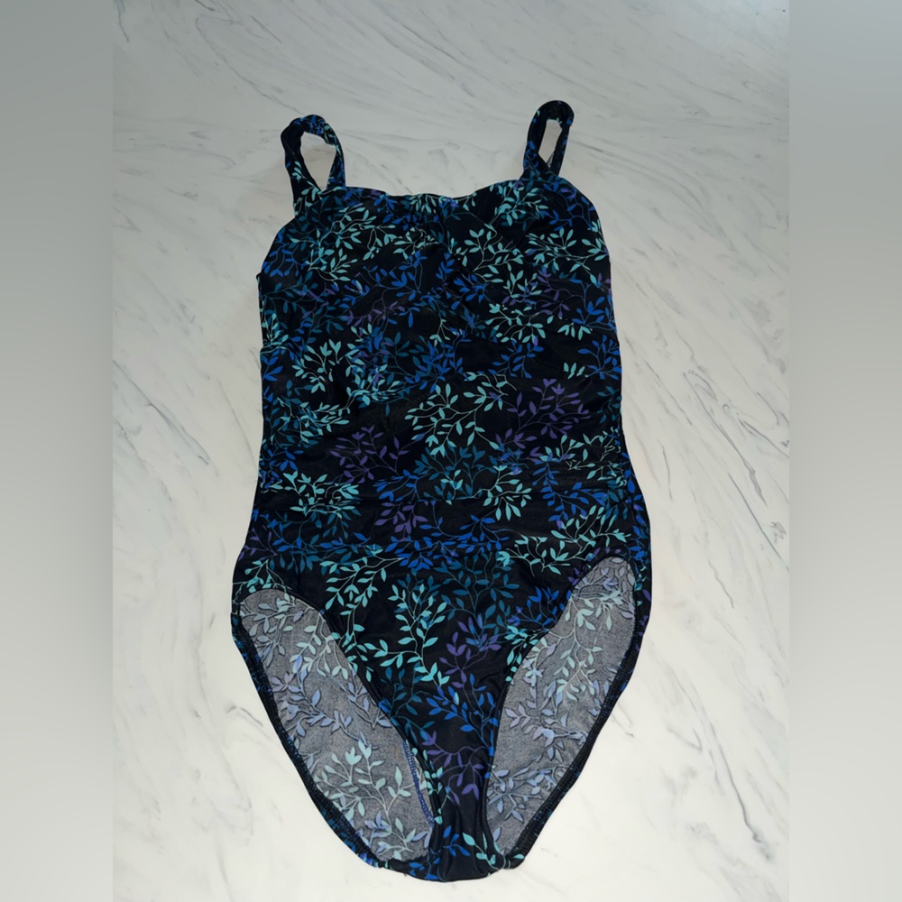 Lands end Aqua Black leaf print lattice strappy back 1 piece 6 swim bathing suit